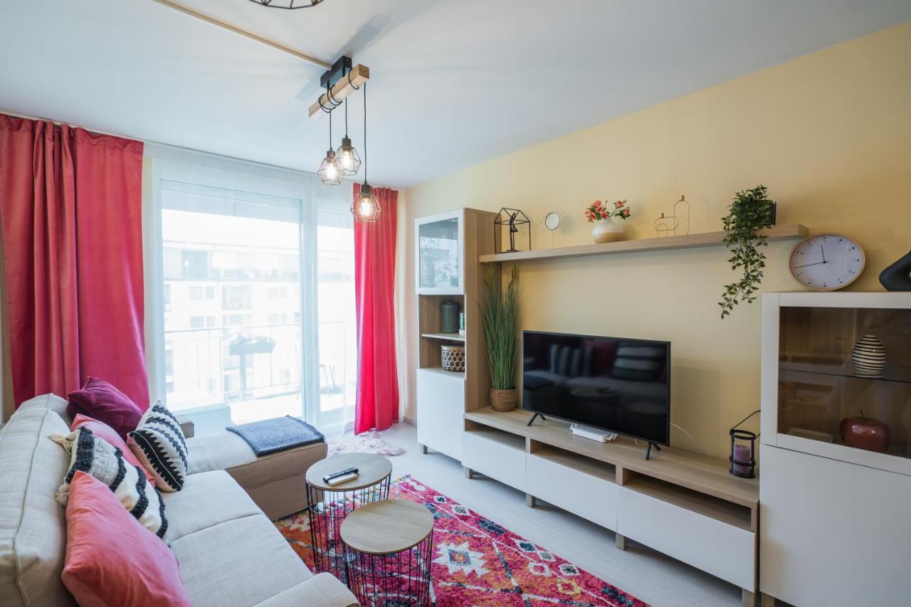 Mf Adriana Panorama Apartment Siofok Exterior photo