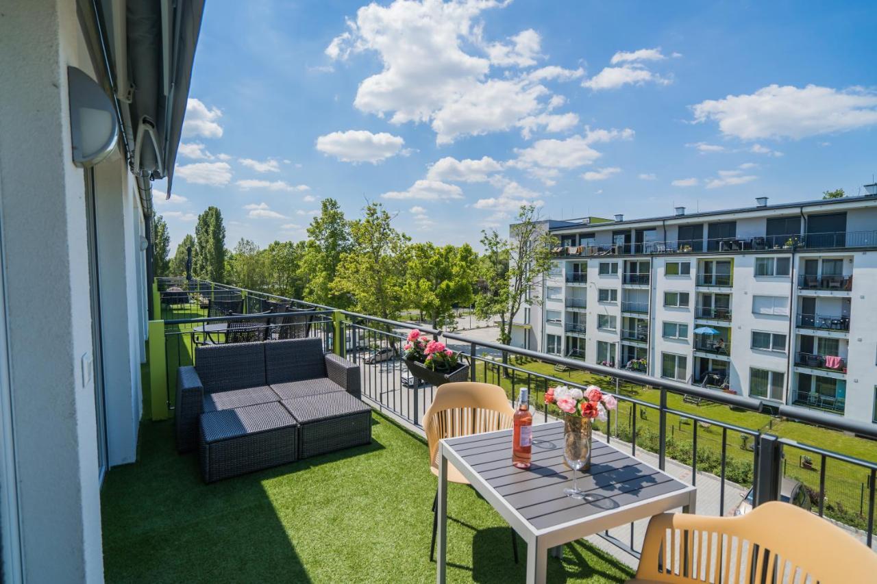 Mf Adriana Panorama Apartment Siofok Exterior photo